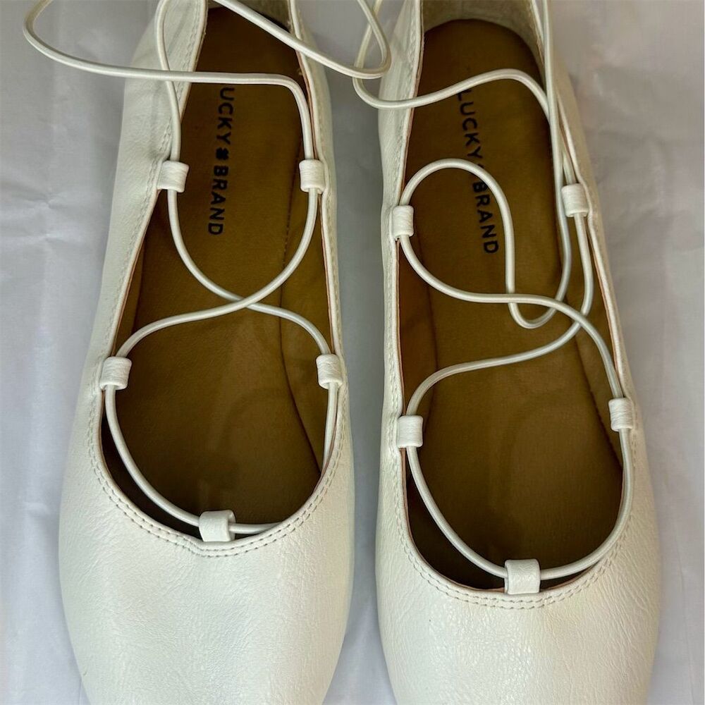 Lucky Brand Girls Eviee White Slip-On Ballet Flats Size 4M